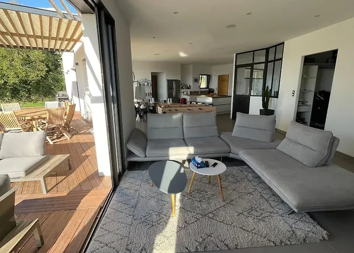 Maison Contemporaine 180m2 Entre Avignon & Nimes Villa Rochefort-du-Gard
